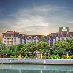 Express Putuo By Ihg Hotel Shanghai